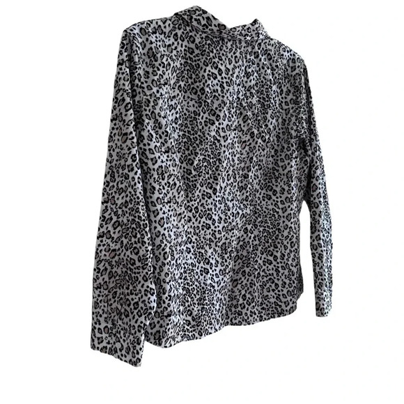 Chico’s Chic Leopard Print Blouse Shirt Long Sleeve Collar No-iron 8 Medium - Picture 8 of 13